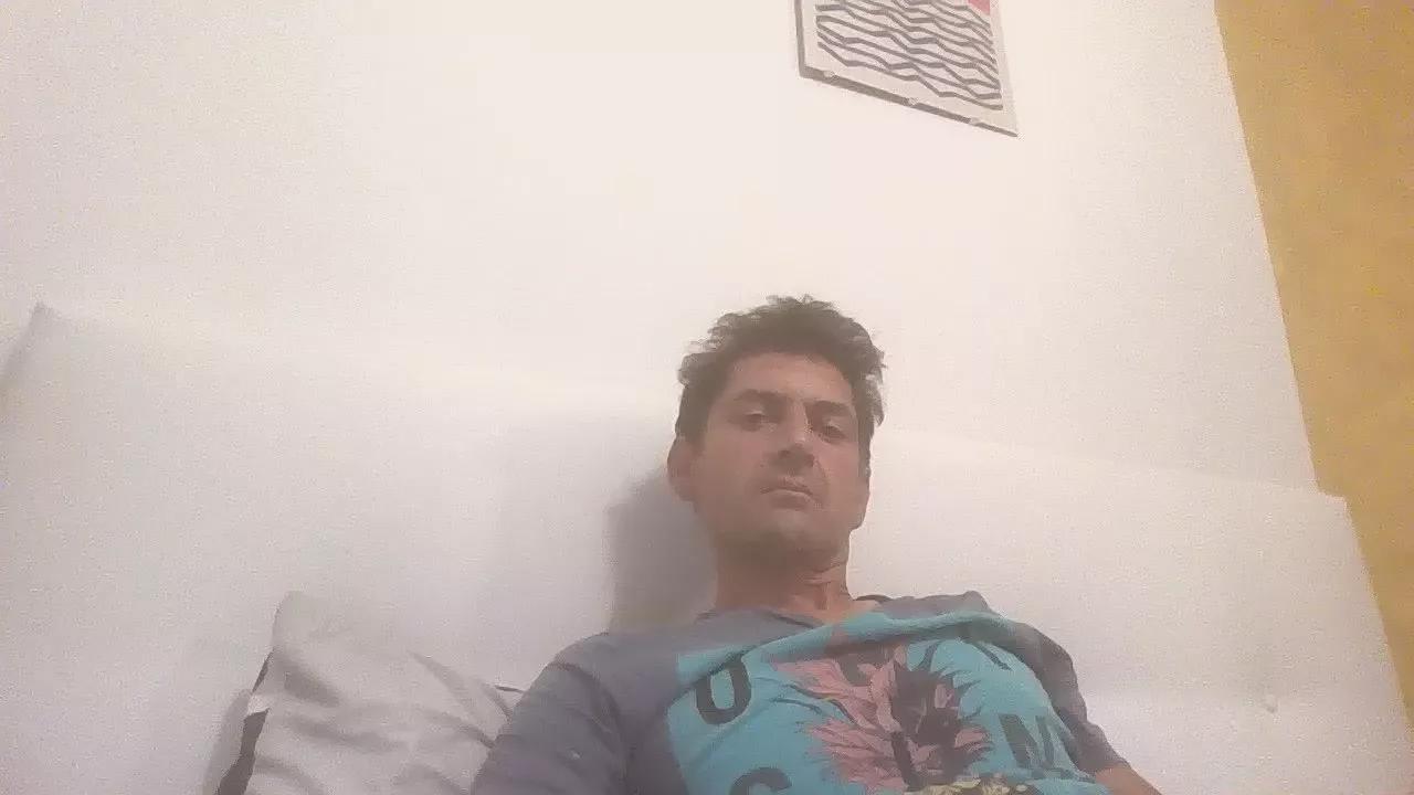 Bombasexiii85 on Cam4 