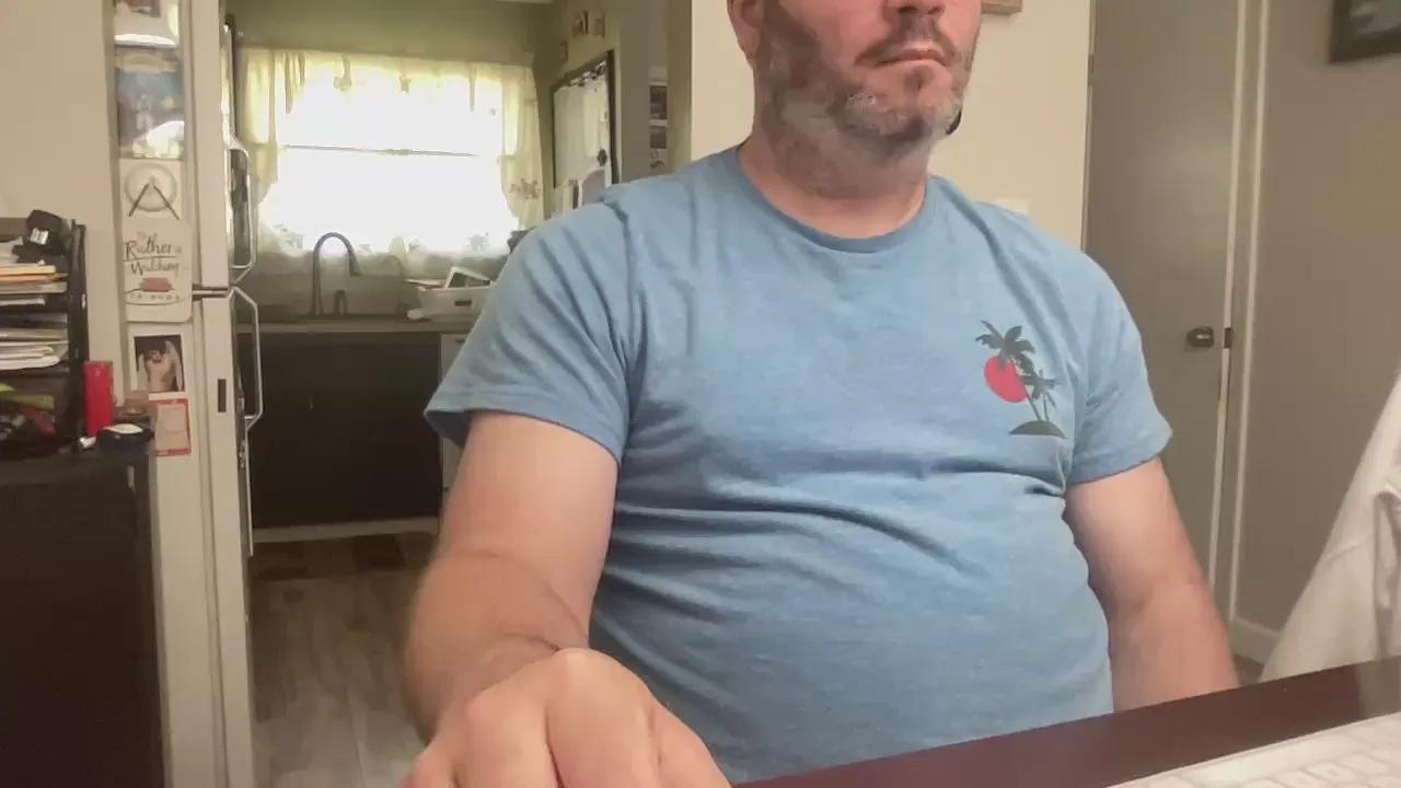 Offline BoredMale34 on Cam4