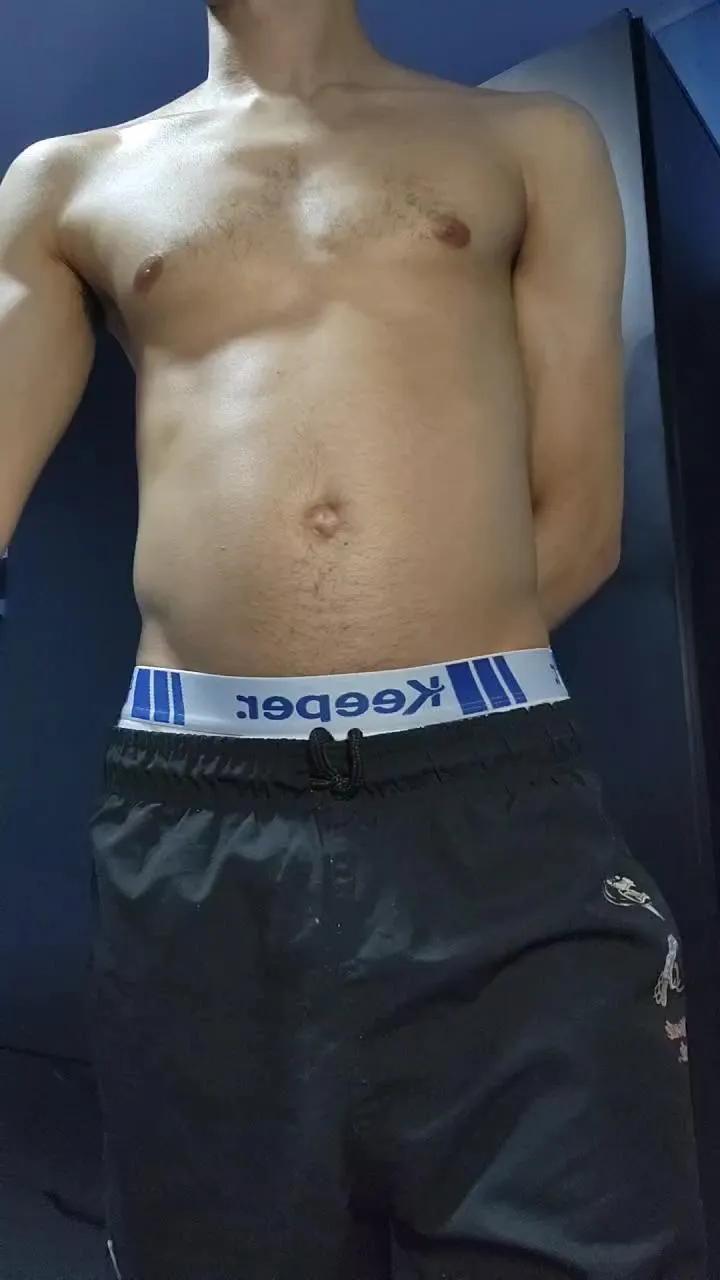 Offline boyzinmineiro on Cam4