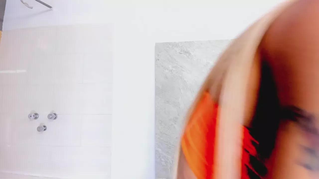 Brenda_00 on Cam4 