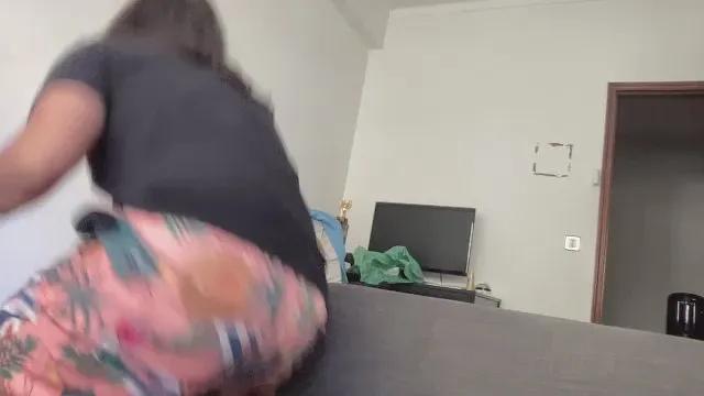 Bruninhapt on Cam4