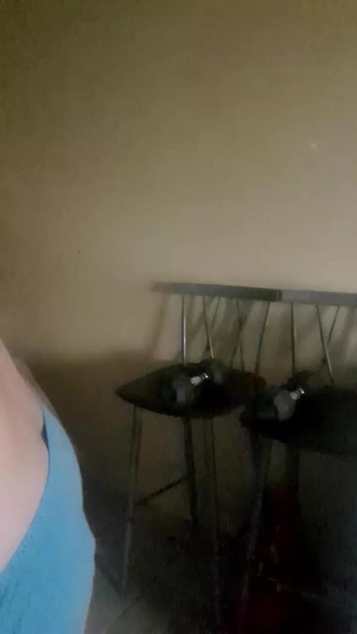 BunnyLuxo on Cam4 