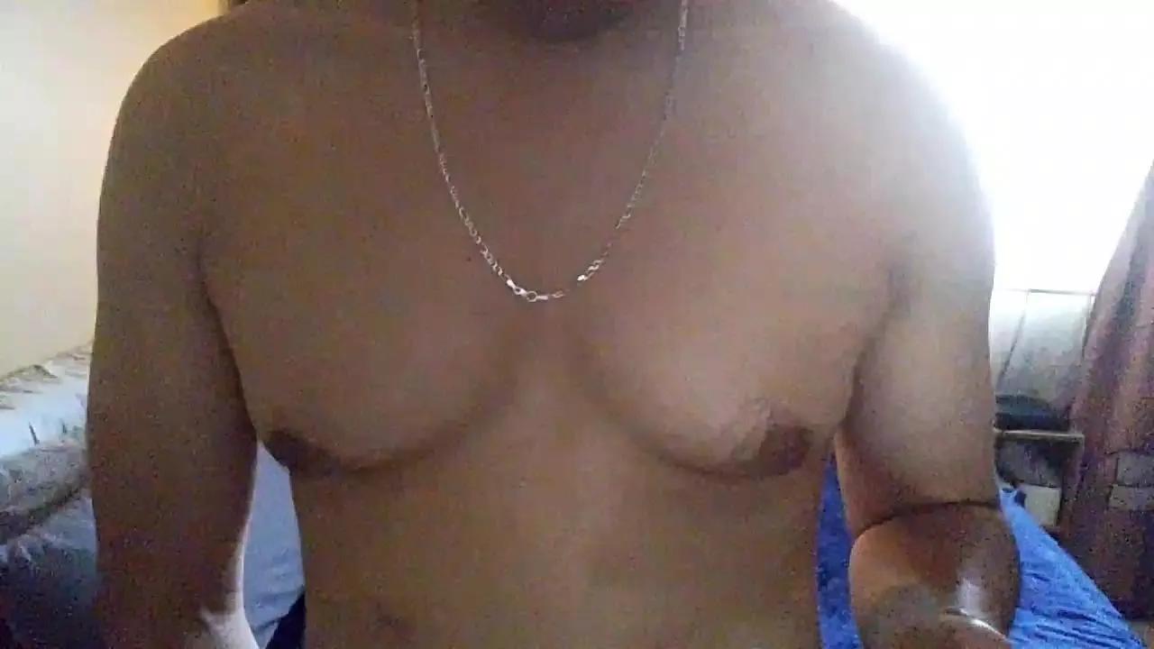 BunnyLuxo on Cam4 