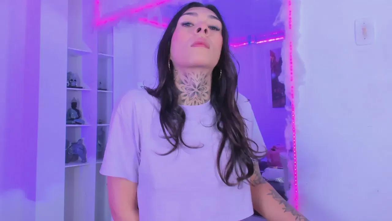 Offline Camila_Rojas on Cam4