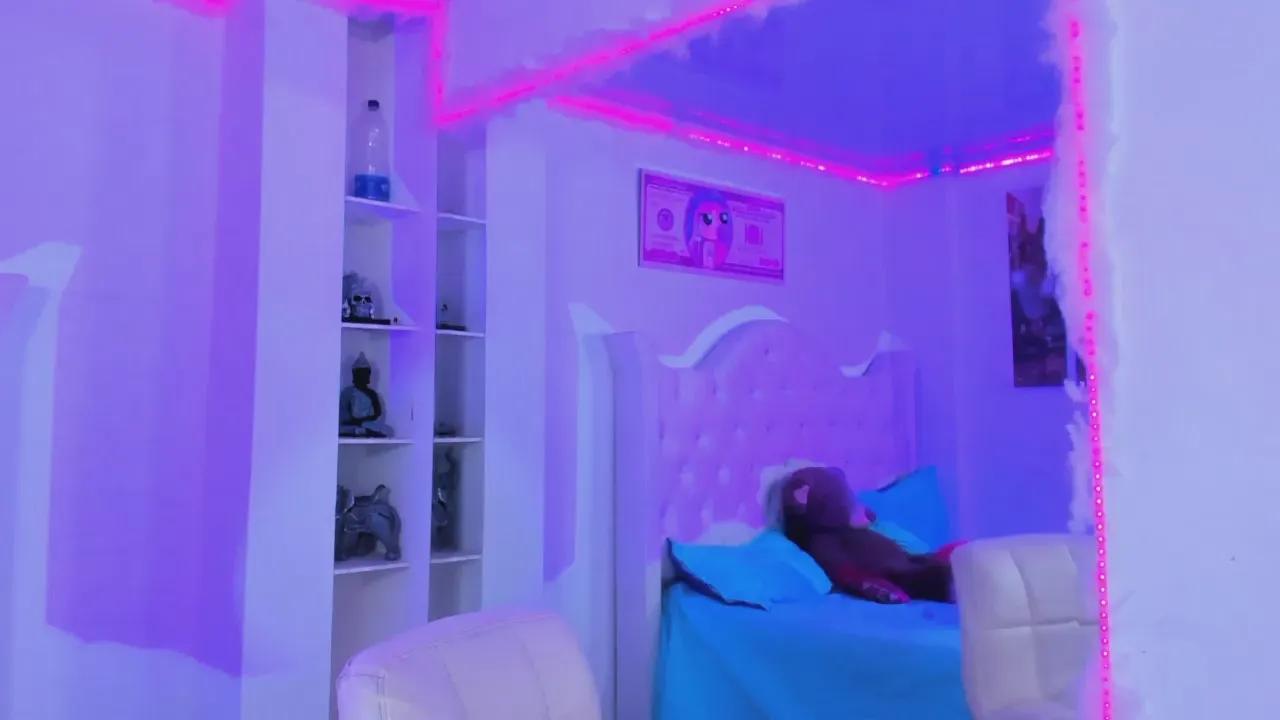 Offline Camila_Rojas on Cam4