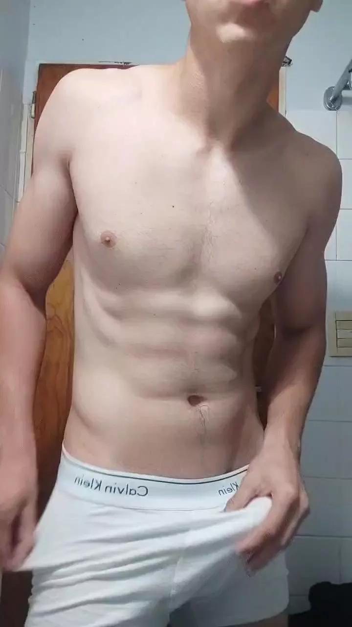 Cannabunker1 on Cam4 
