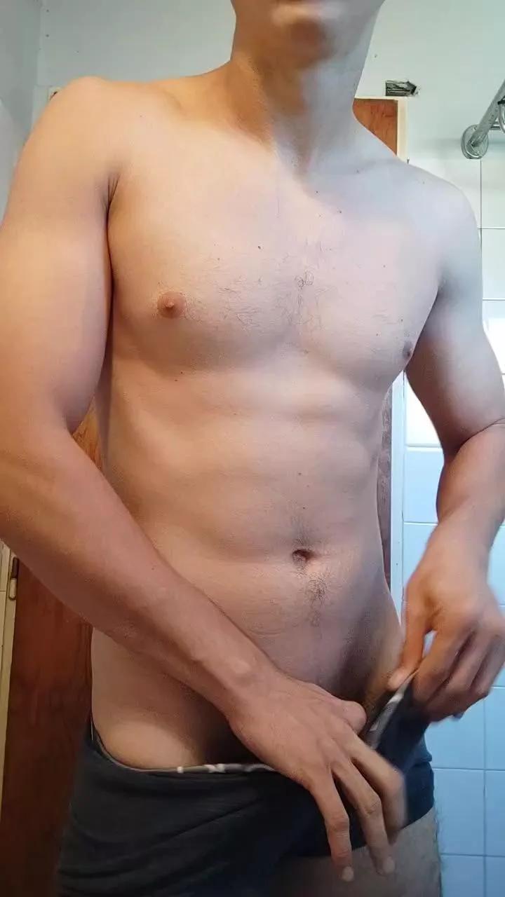 Cannabunker1 on Cam4 