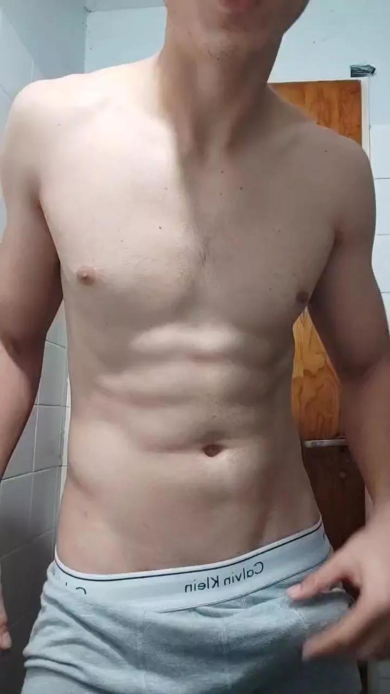 Cannabunker1 on Cam4 