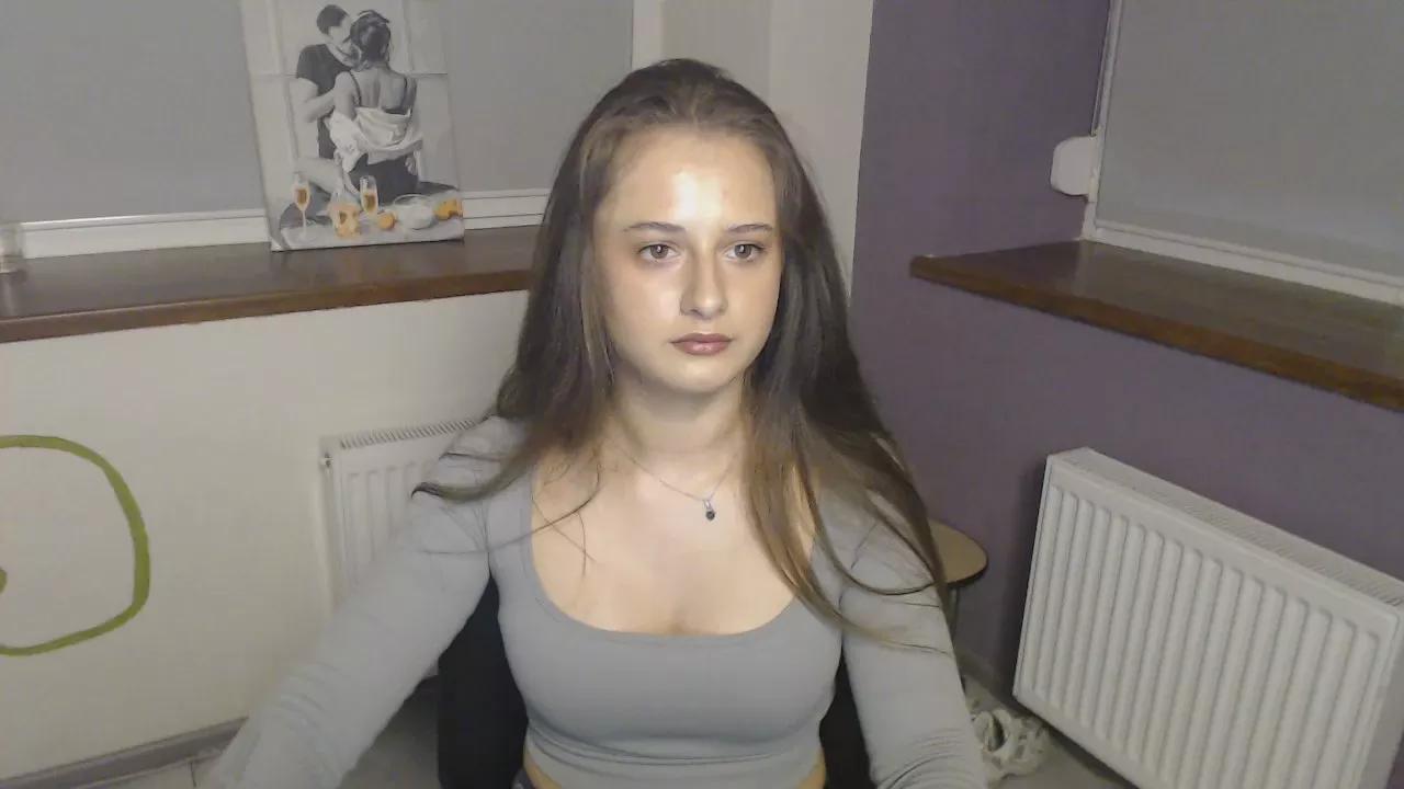 Caramel_bunny on Cam4 