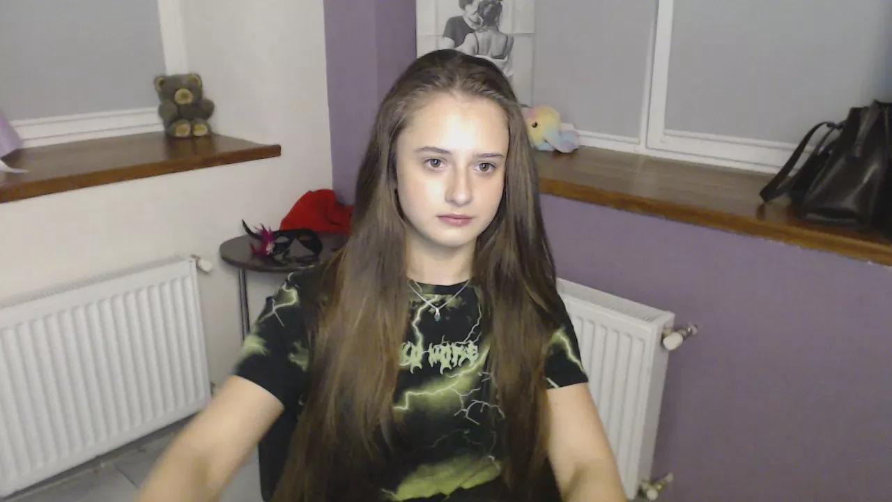Caramel_bunny on Cam4 