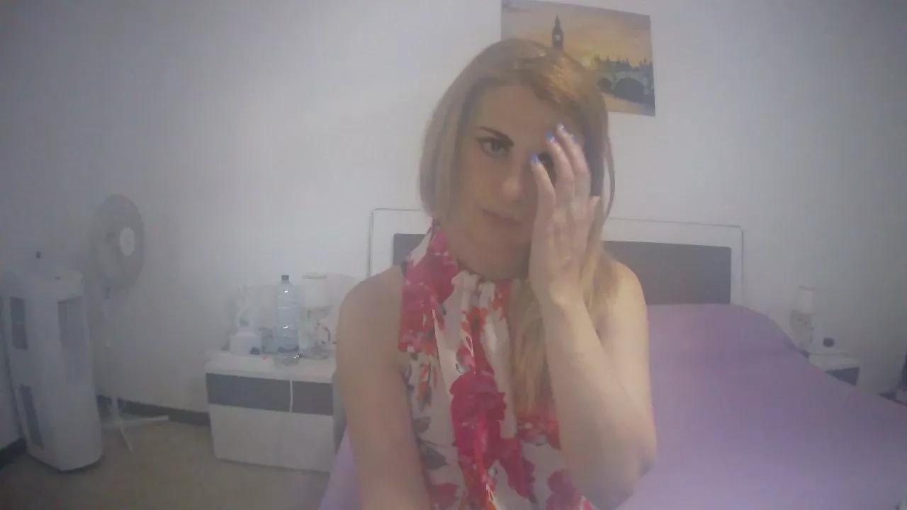 Cassandra1989 on Cam4 