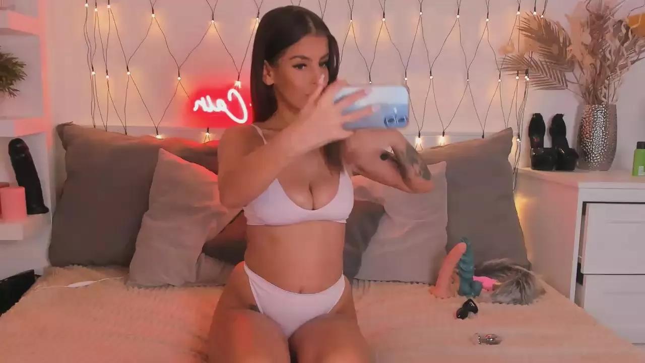 CassyCainx on Cam4 