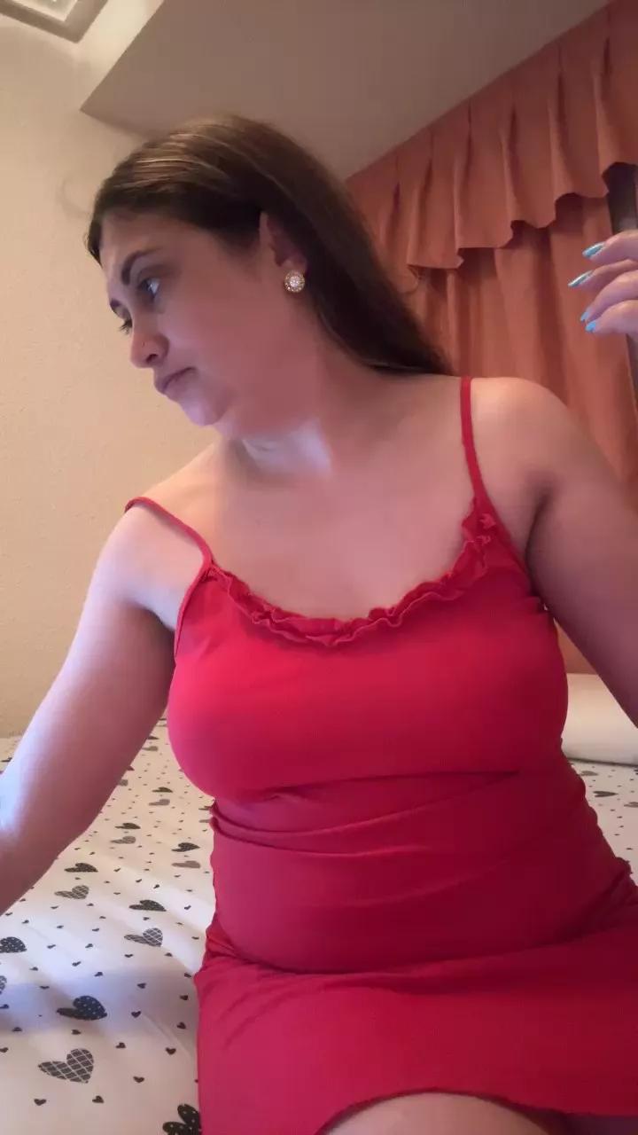 Cataleya97 on Cam4 