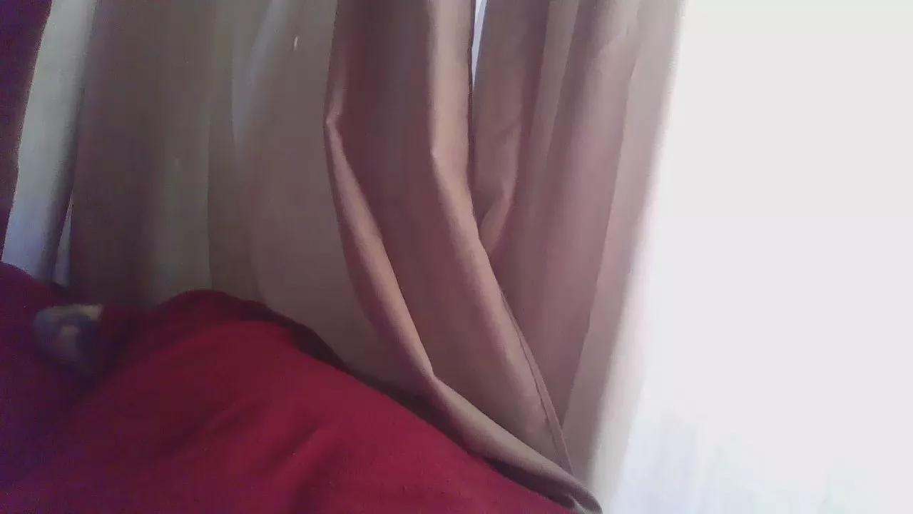Celiscaria24 on Cam4 