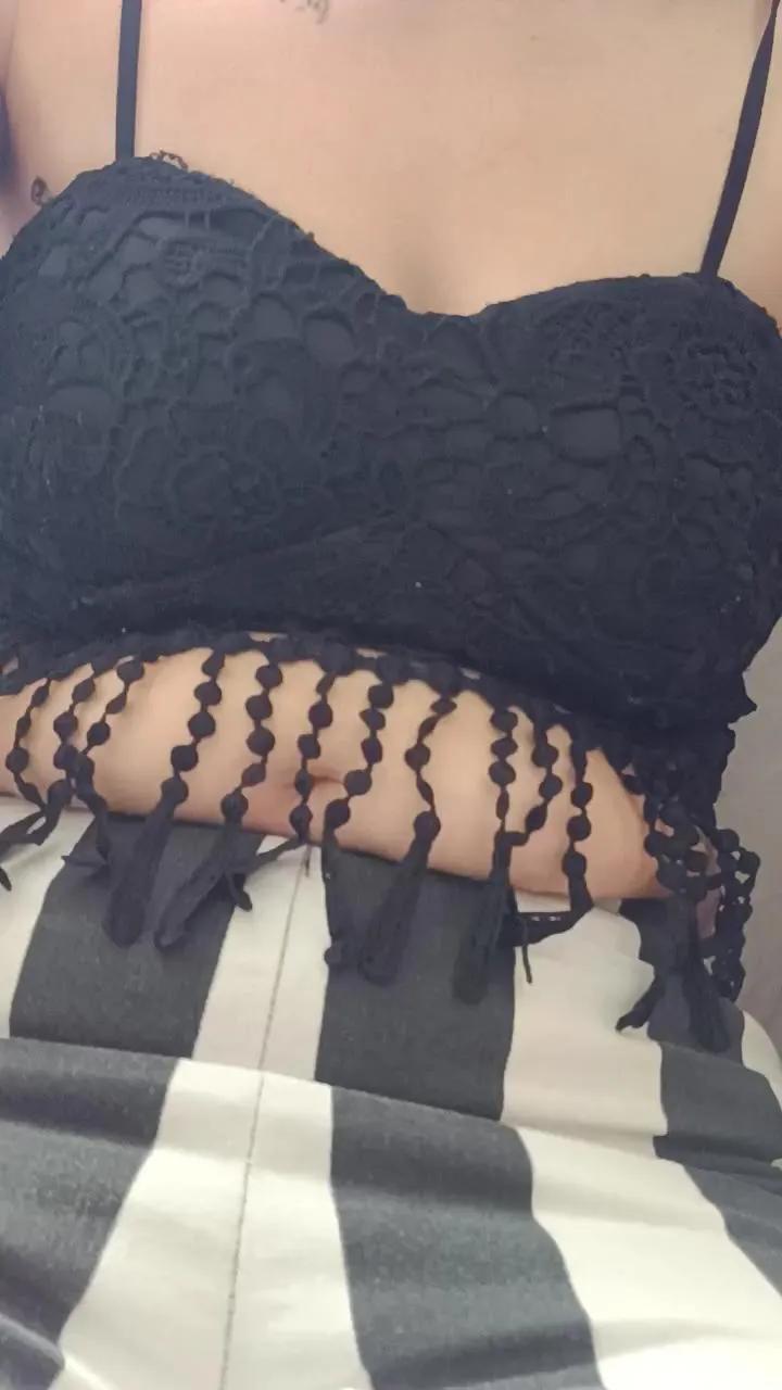 Celynia on Cam4
