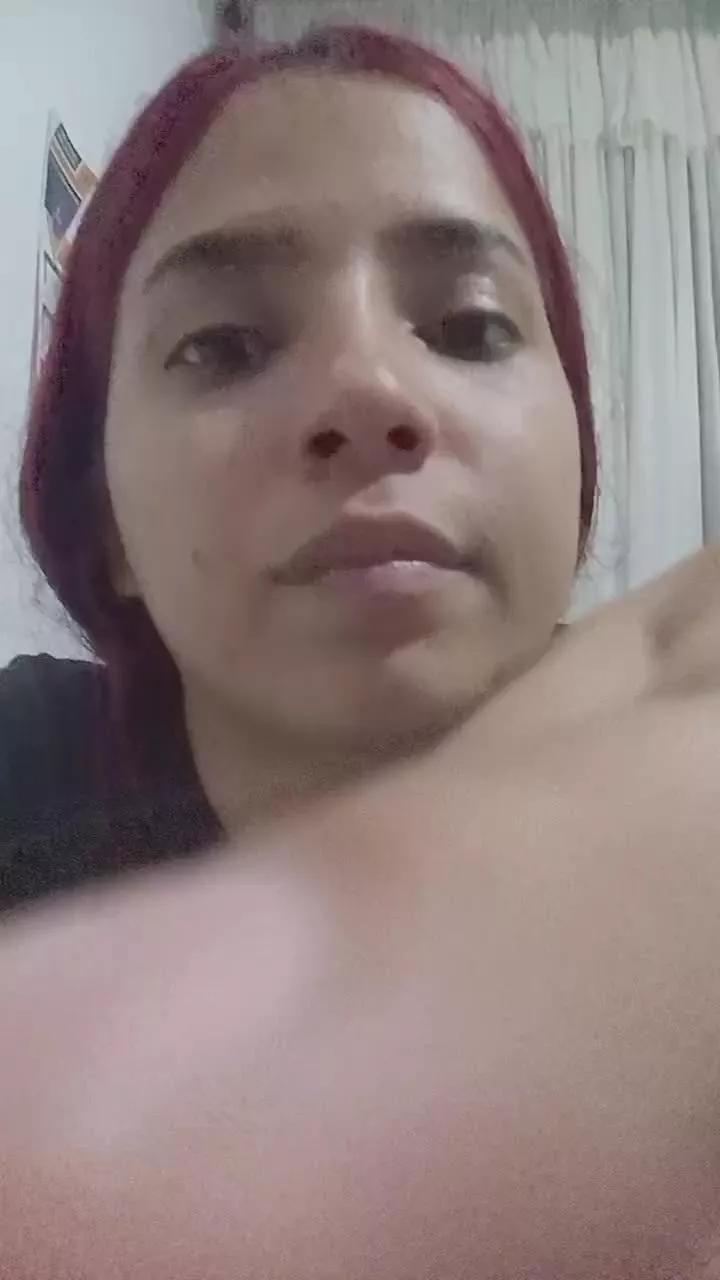 charlottefuck on Cam4 