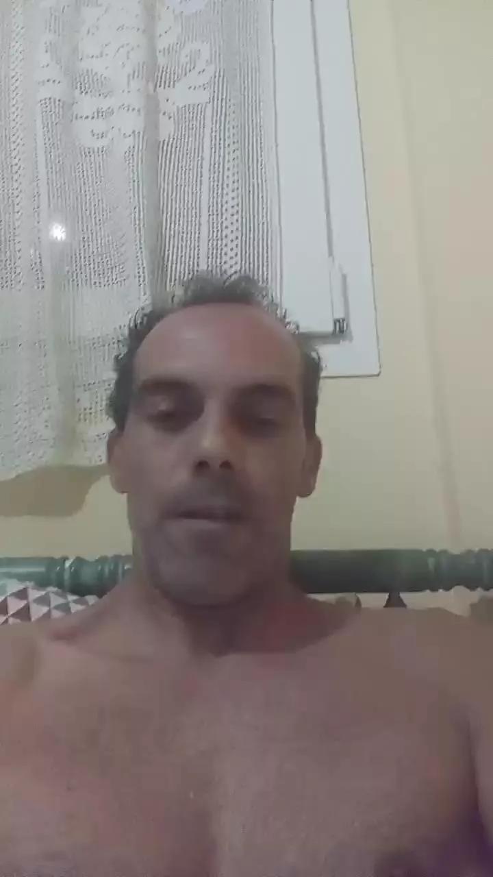 Chicoatrevido1 on Cam4 