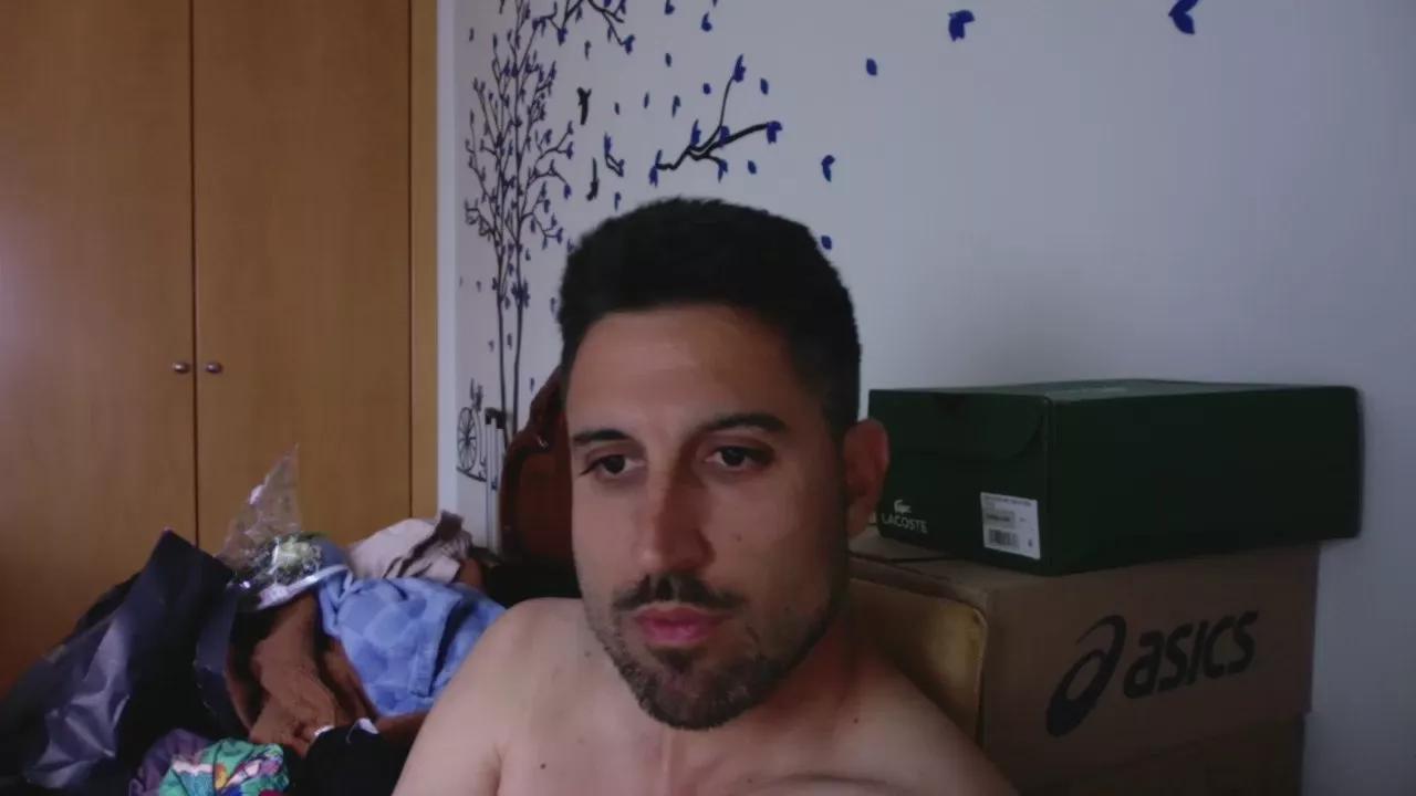 Chicodulce34 on Cam4 