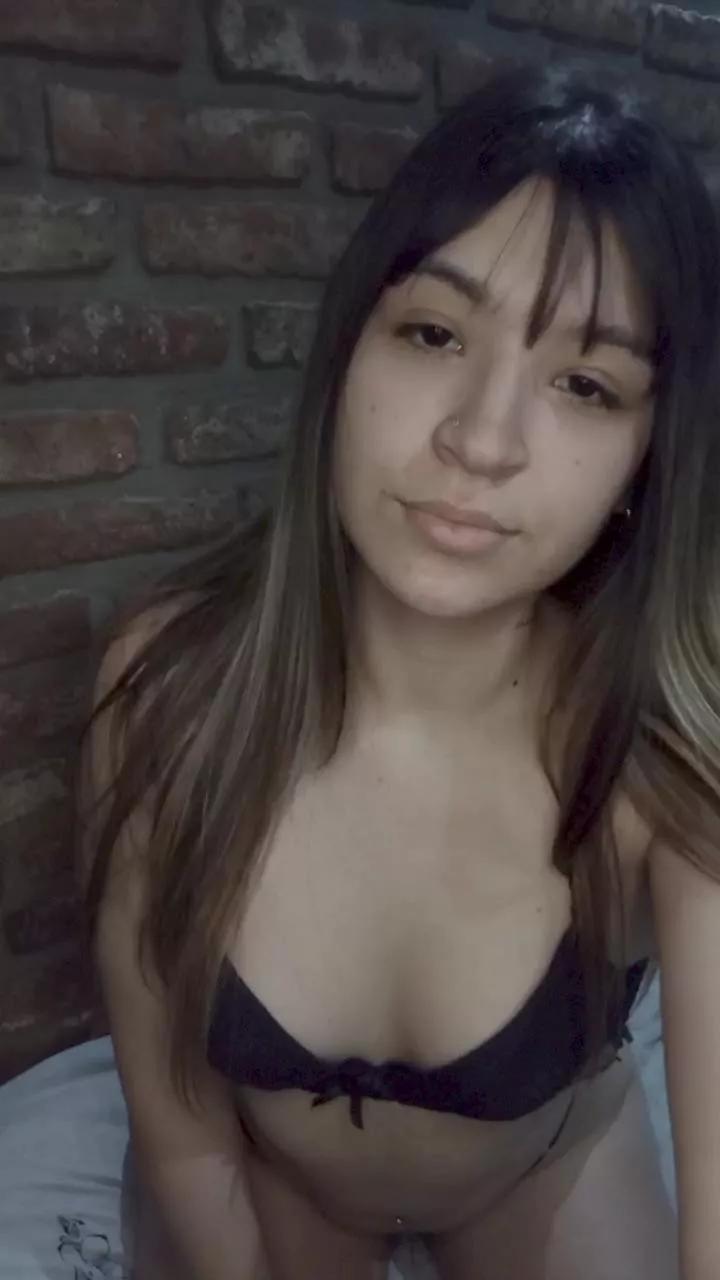 Chinitagalvan on Cam4 