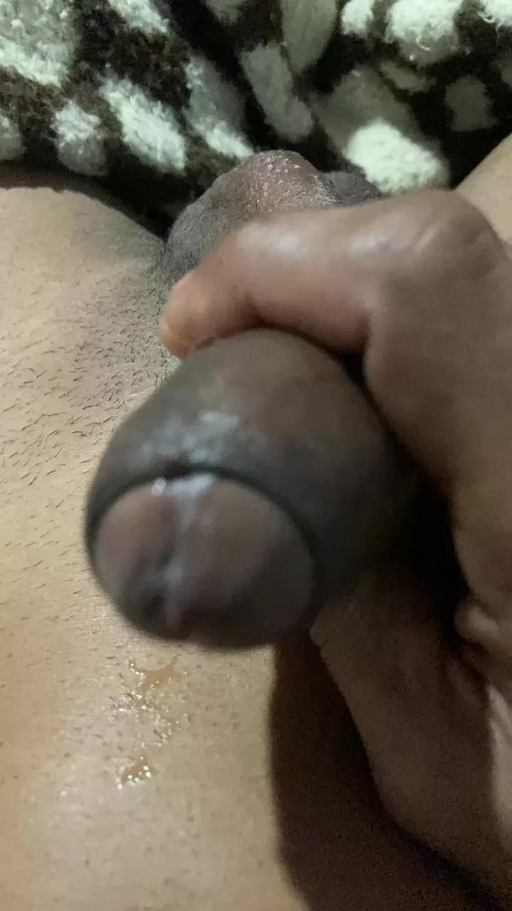 Chocolatt69 on Cam4 