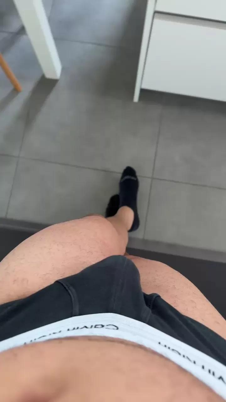 Offline clasexy4 on Cam4