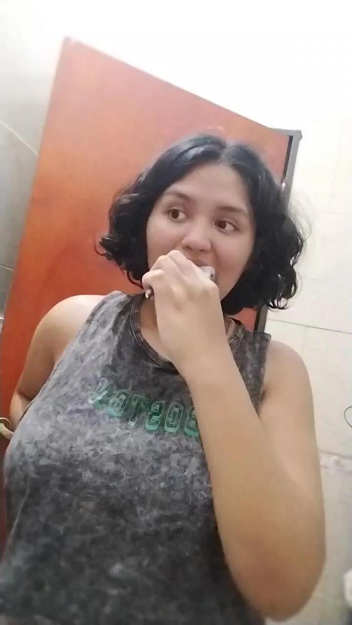 Offline consorte_cuervo on Cam4