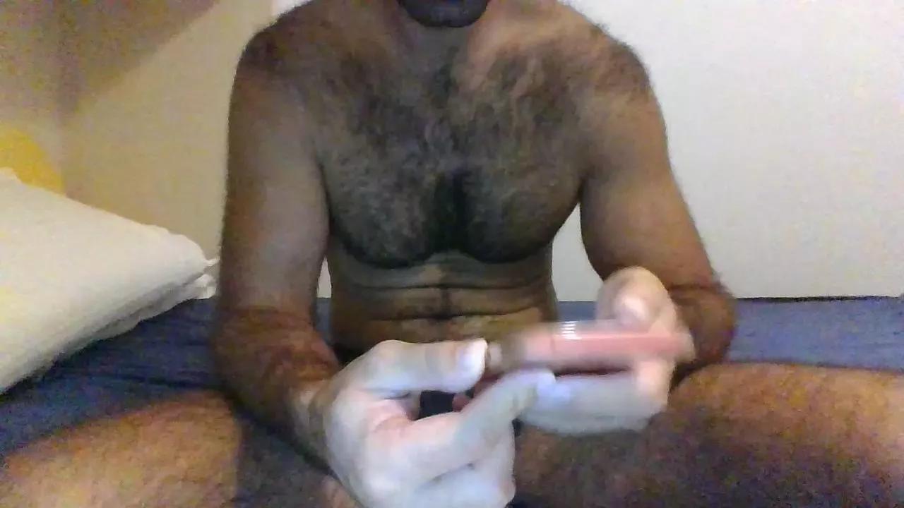 Coppai200 on Cam4 