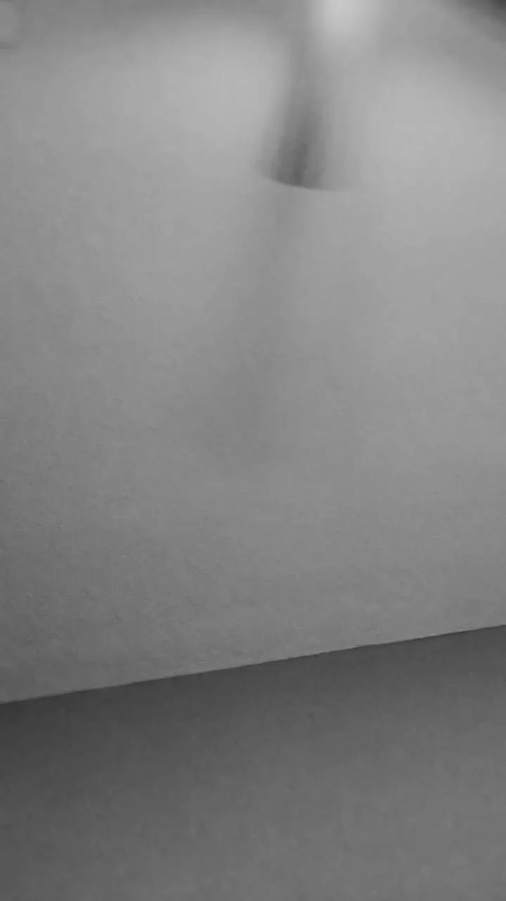 Offline Crystal_g on Cam4