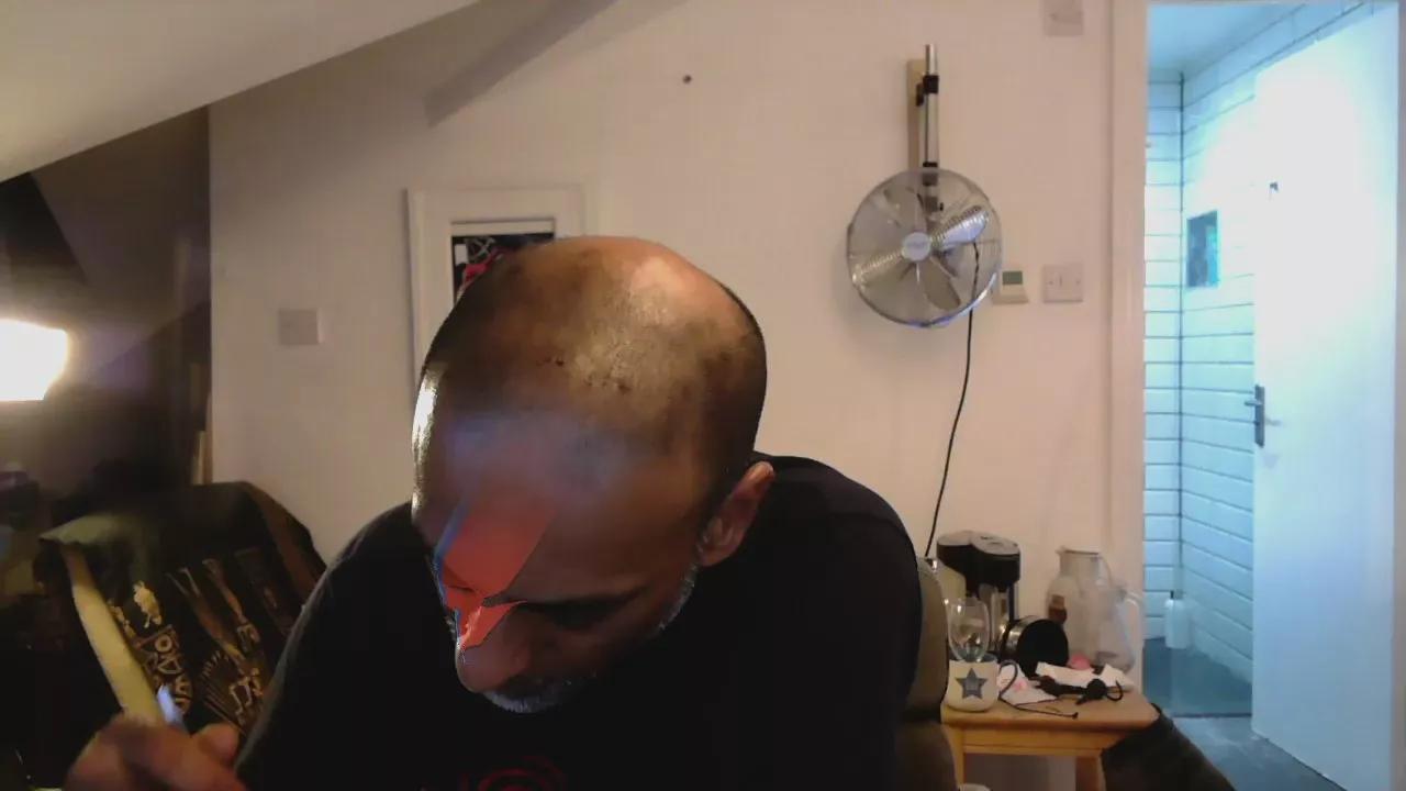 D_W_Londonboy on Cam4 