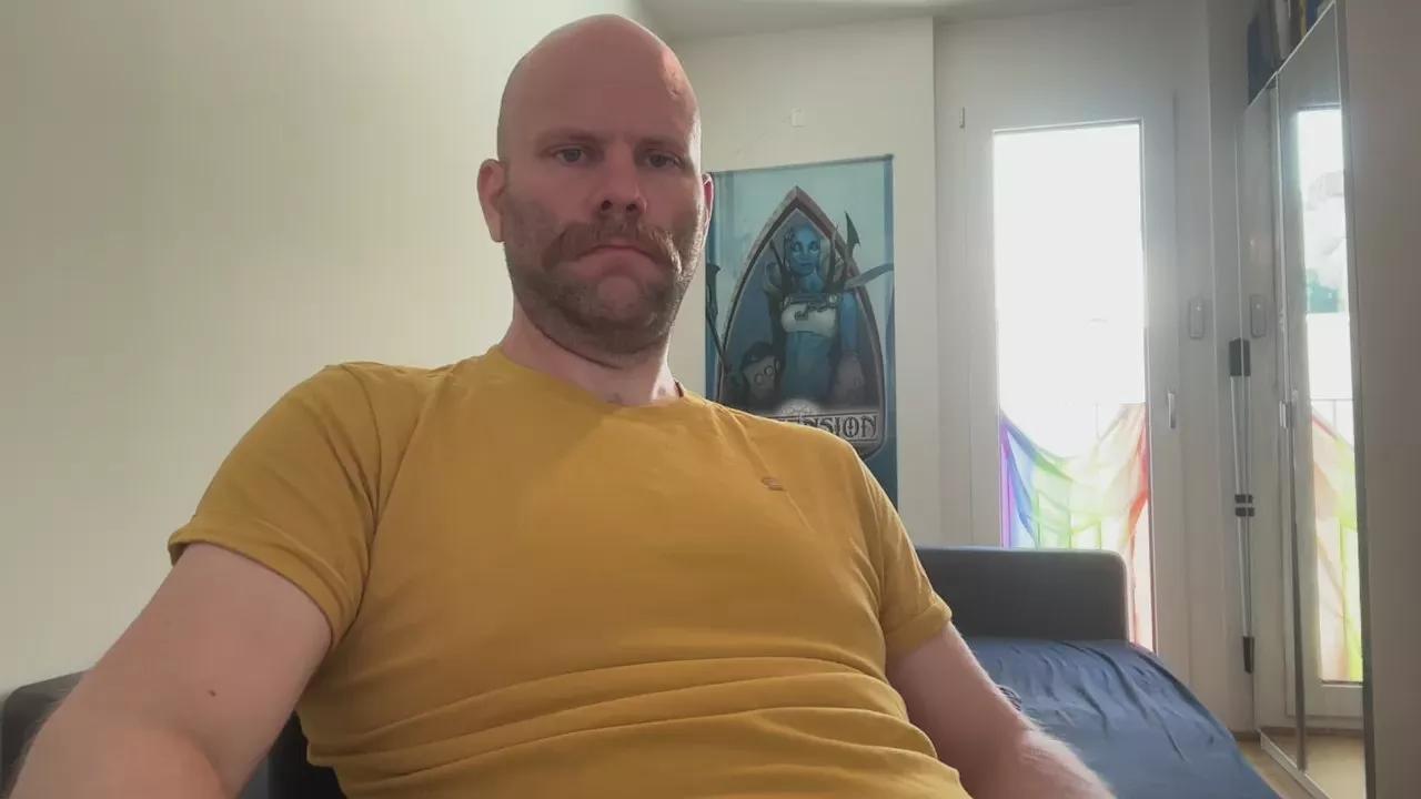 Offline da_flow on Cam4