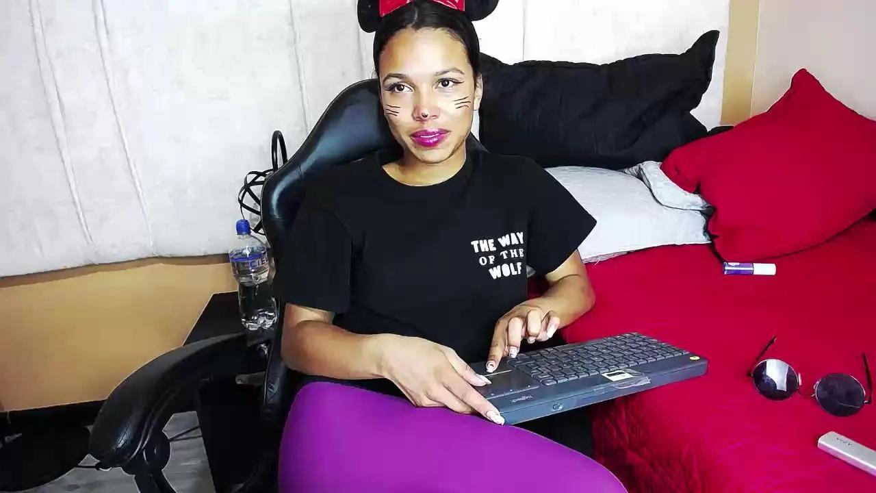 Dakashyten on Cam4 