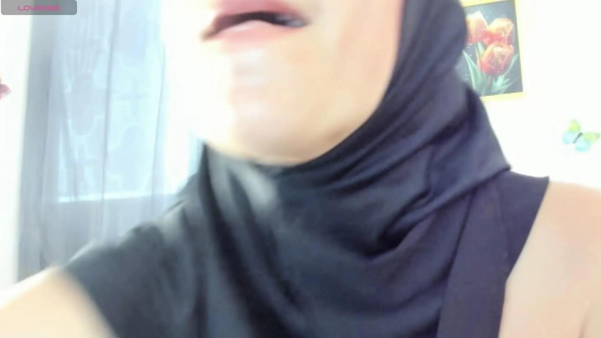 Offline dalila_kemur on Cam4