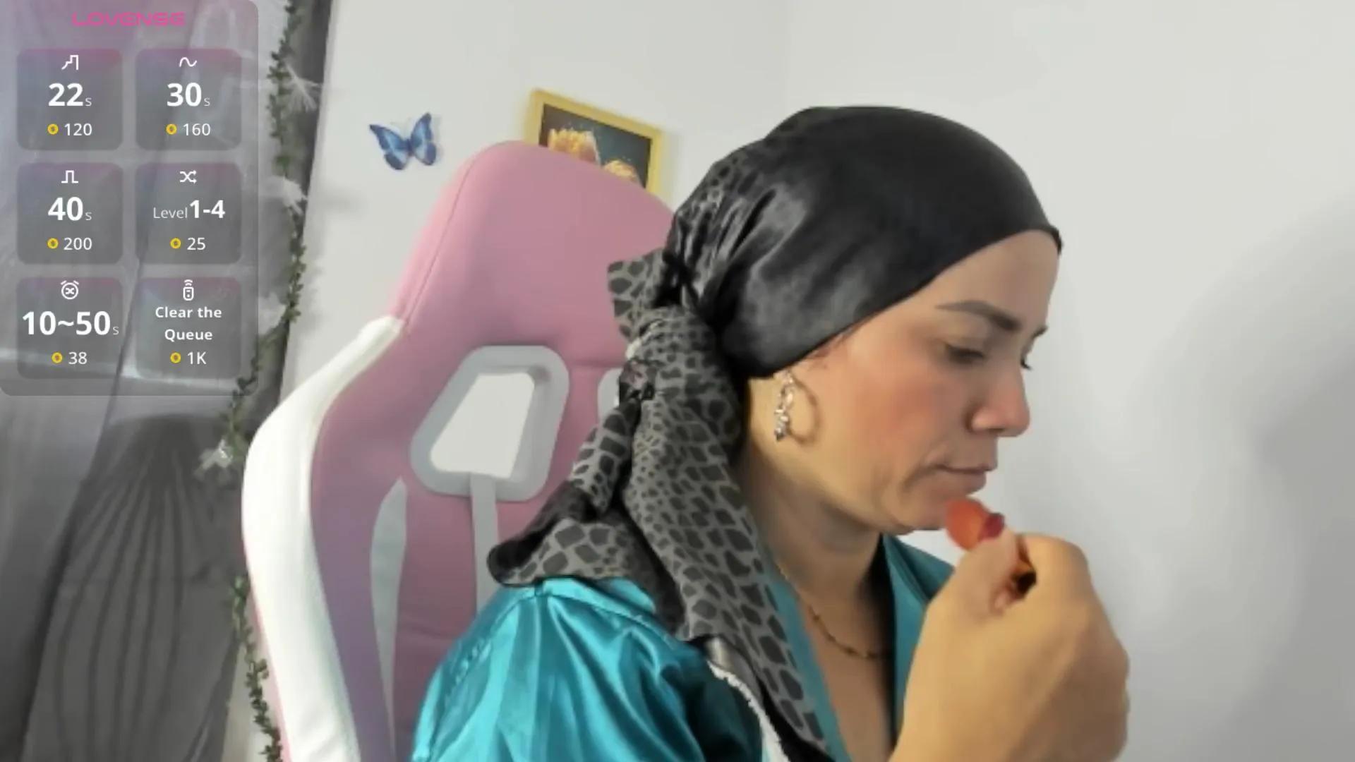 Offline dalila_kemur on Cam4