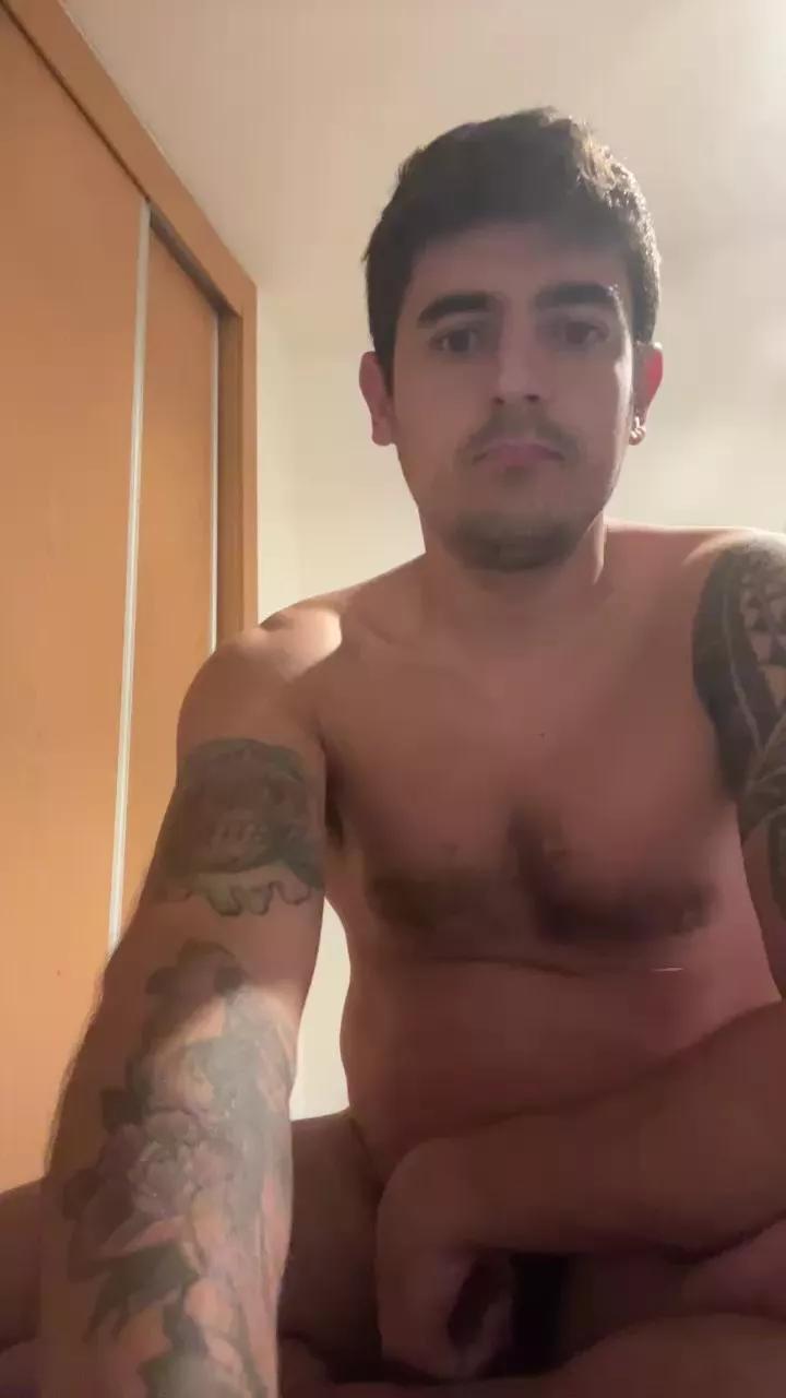 Dan_eras on Cam4 