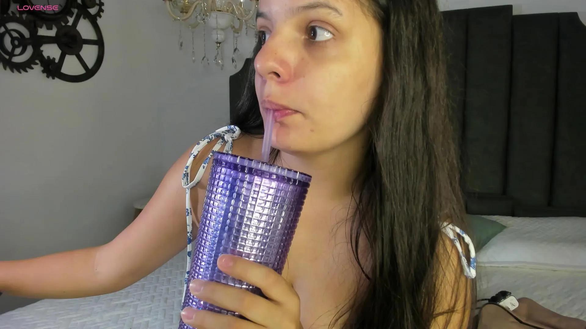 Dana_Vegaa on Cam4 