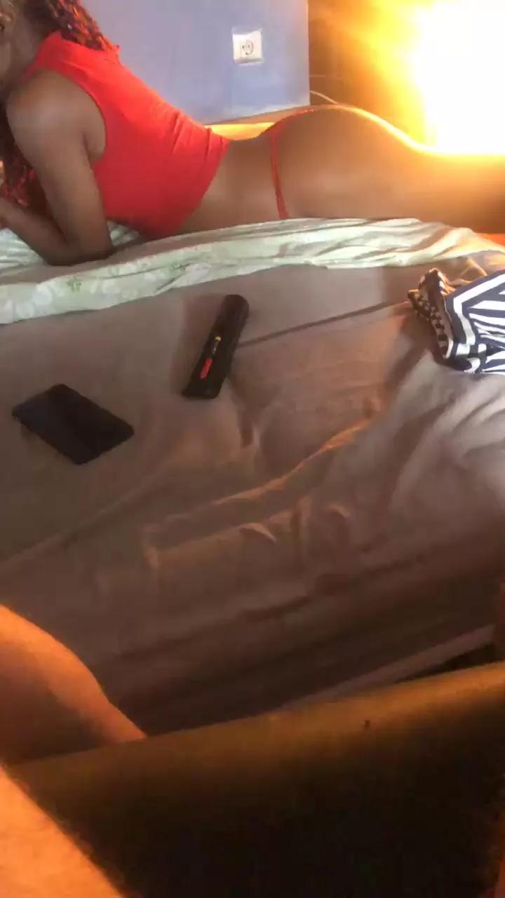 DaNaPanTerr on Cam4 