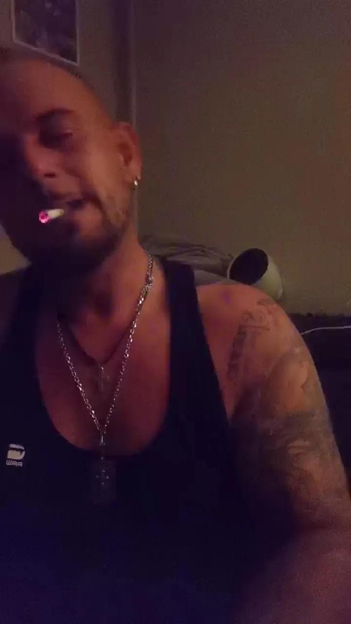 Offline Dani4490 on Cam4