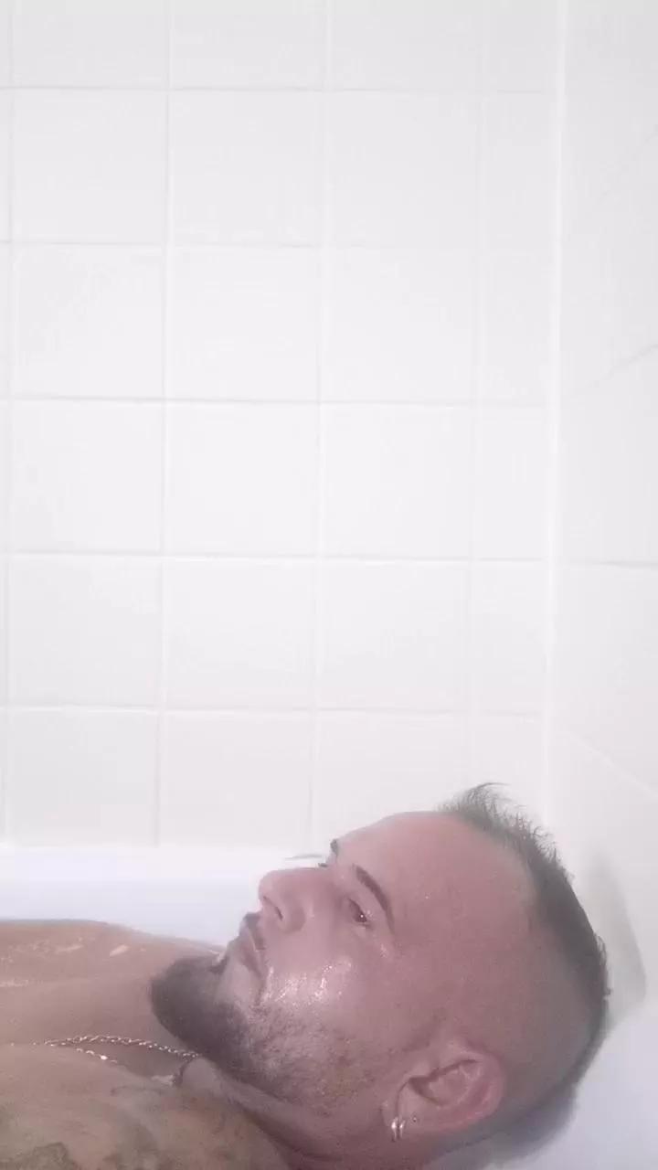 Offline Dani4490 on Cam4