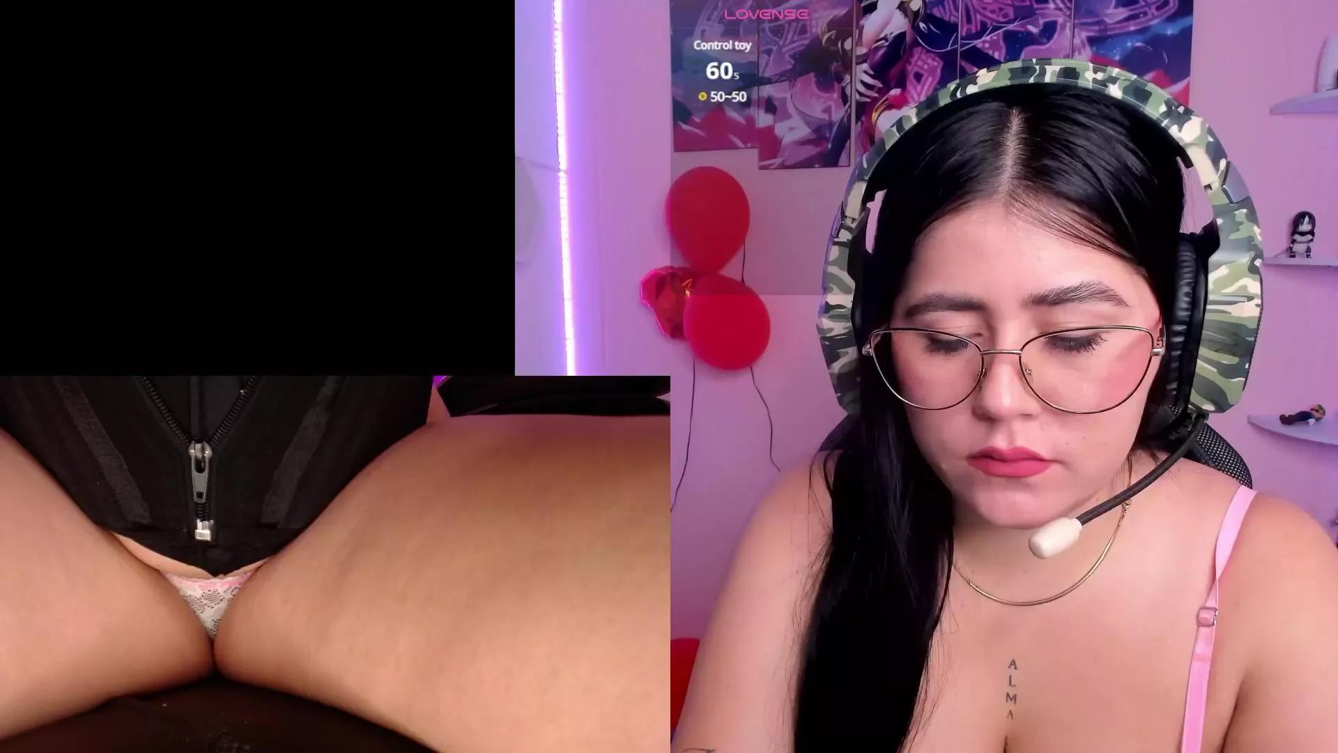 DanielaMendez on Cam4 