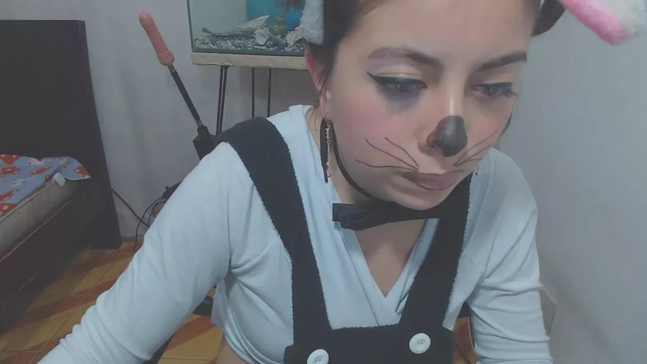 Danna_zv on Cam4 