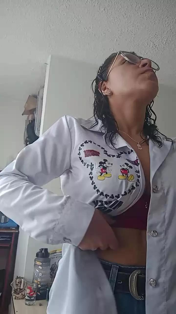 Dayann_Foxsr on Cam4 
