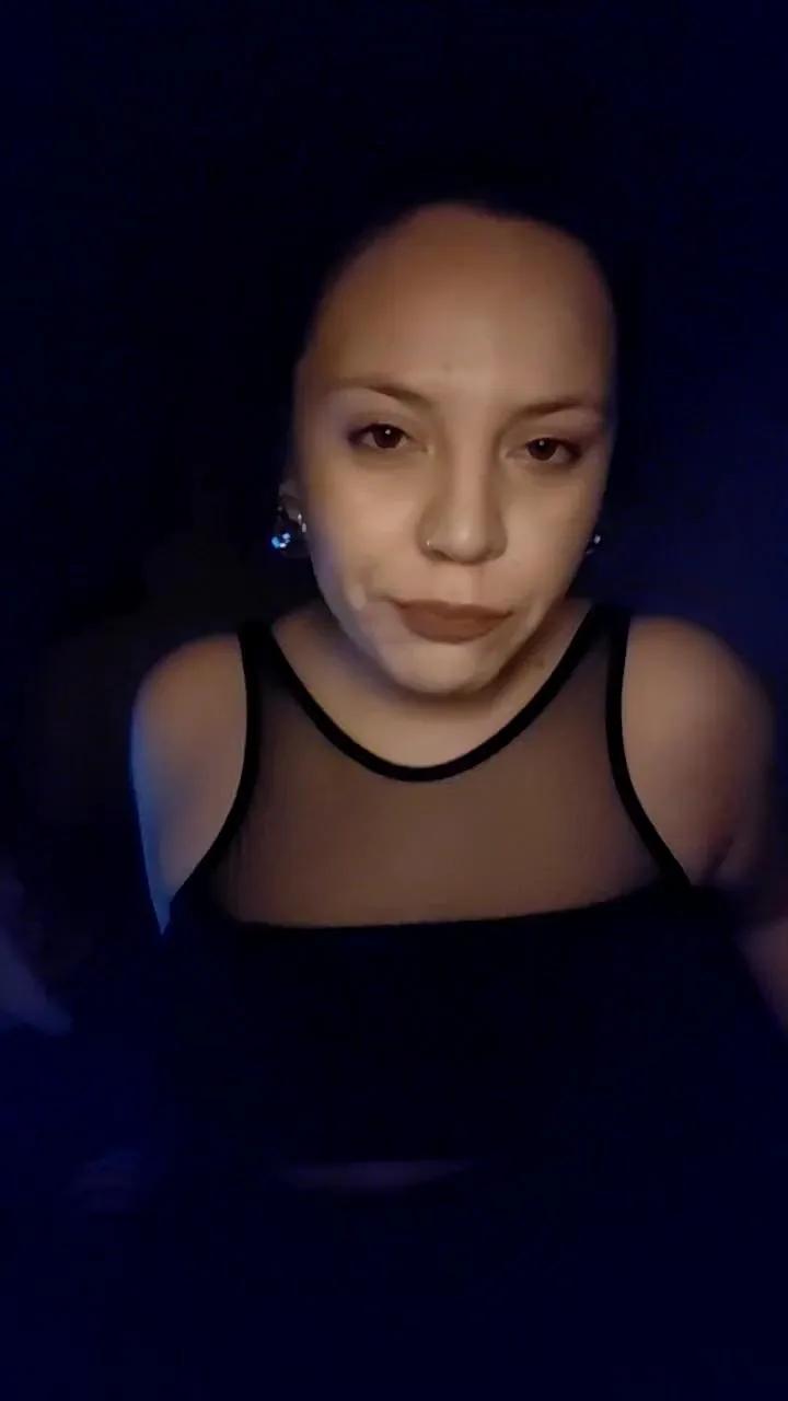 Offline Decimefloraxx on Cam4