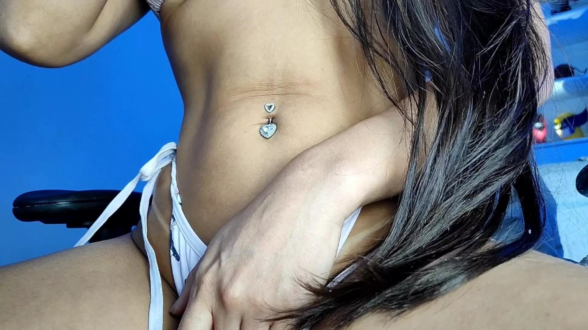 Deelunaa on Cam4 