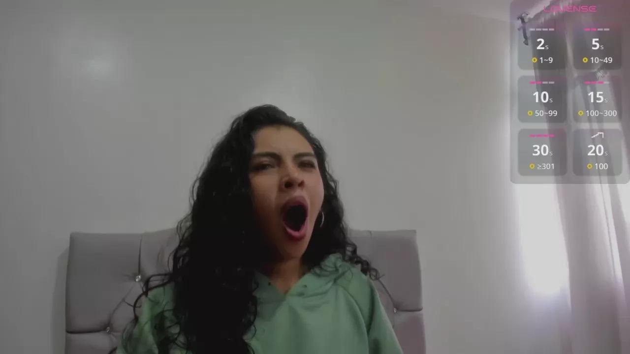 Devil_Alice69 on Cam4 