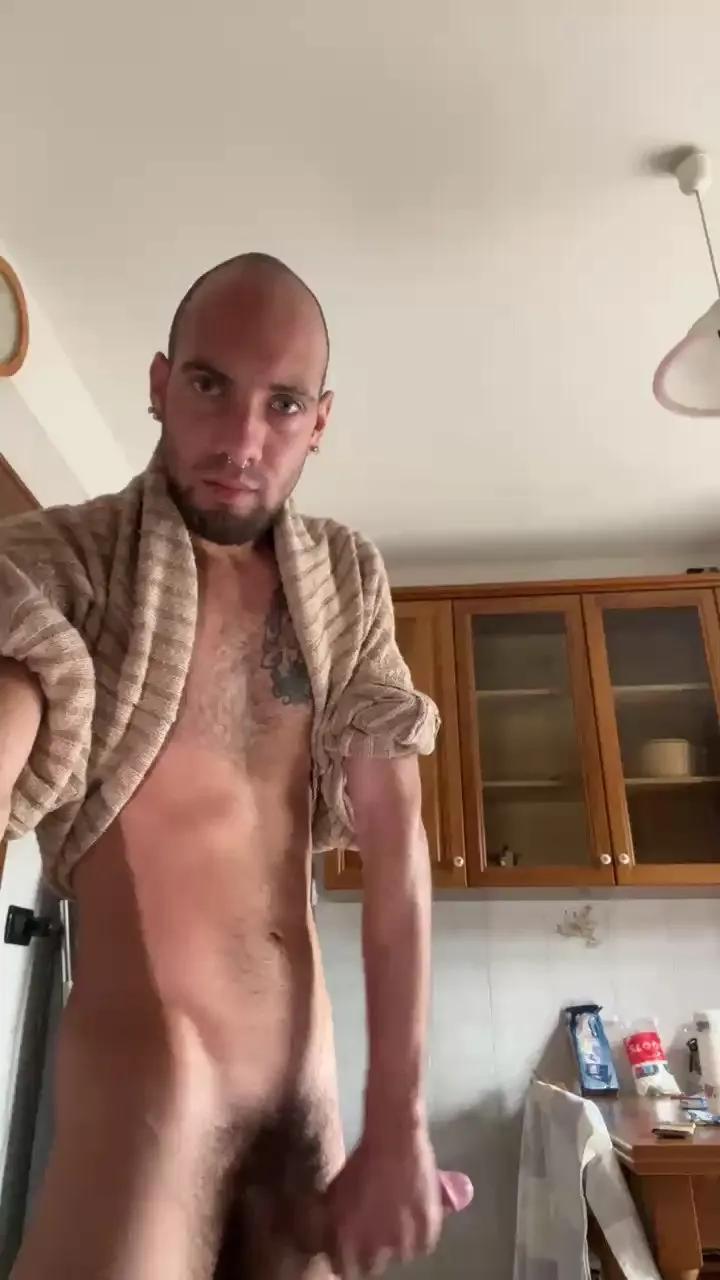Offline devildick_hot on Cam4