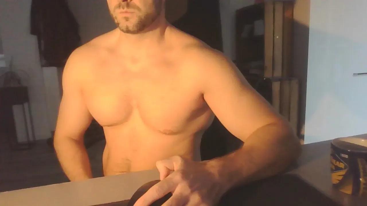 Offline dirty__m on Cam4