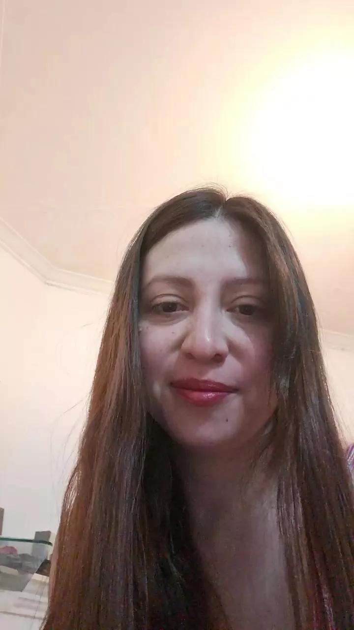 Divahot1 on Cam4 