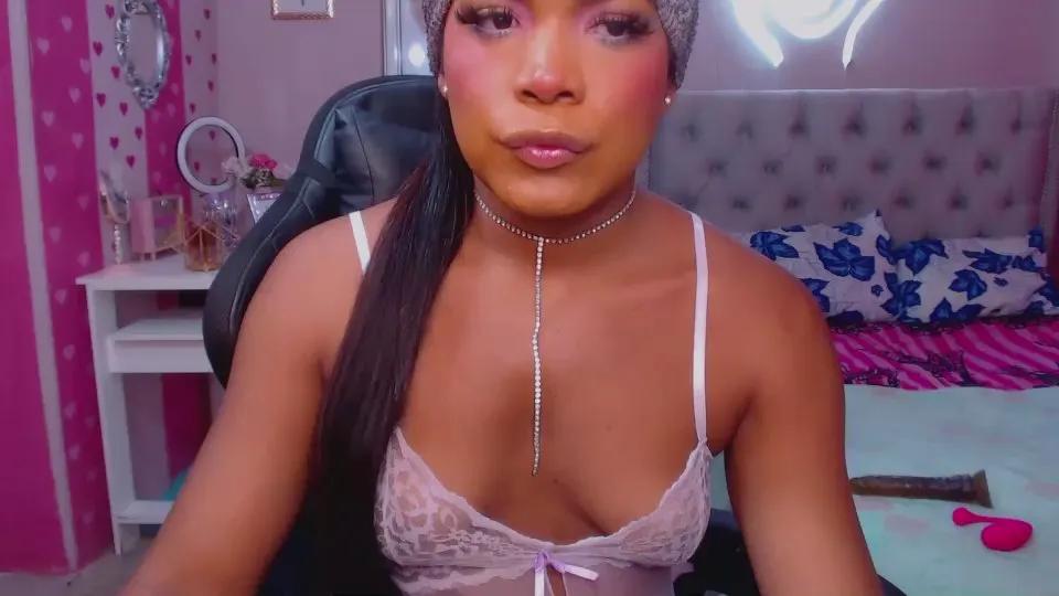 divinetransx on Cam4 