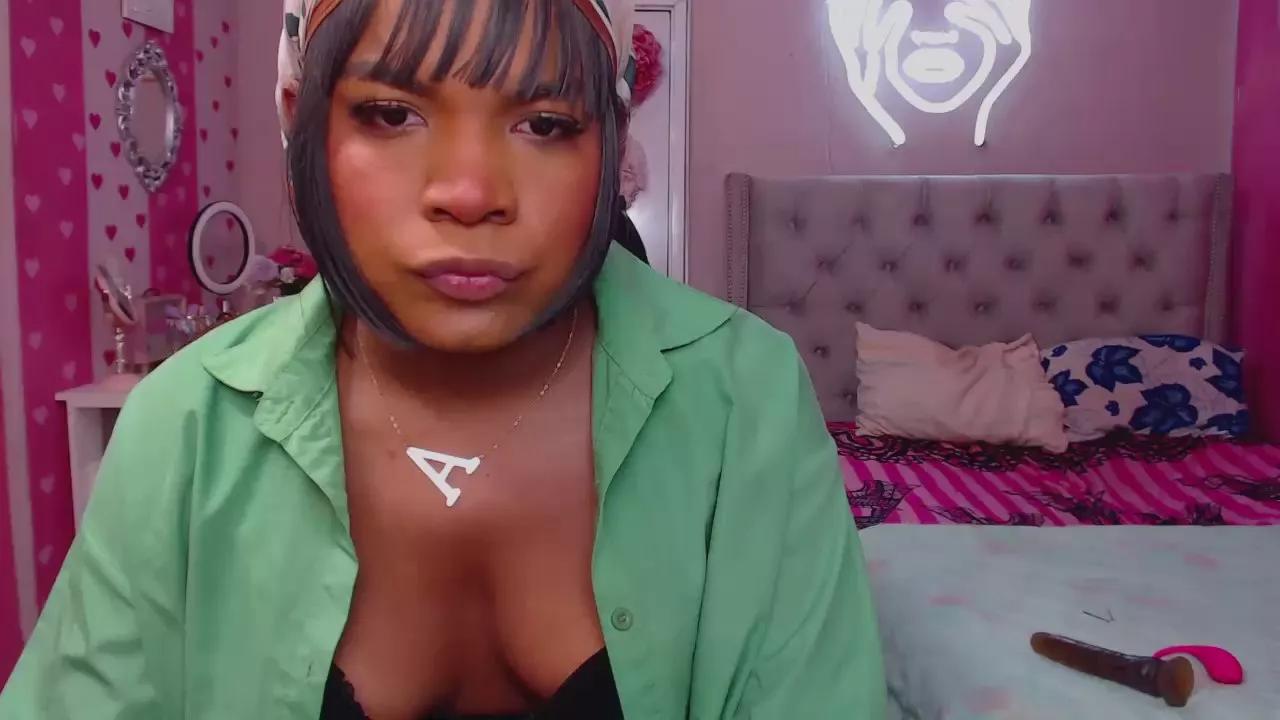 divinetransx on Cam4 