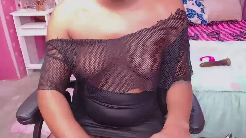 divinetransx on Cam4 